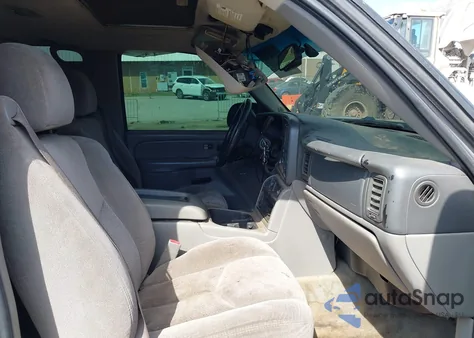 2004 Chevrolet Tahoe Lt из США, поврежденный, VIN 1GNEC13ZX4J300875